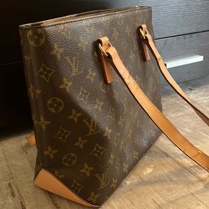 Authentic Louis Vuitton bag Sp0071
